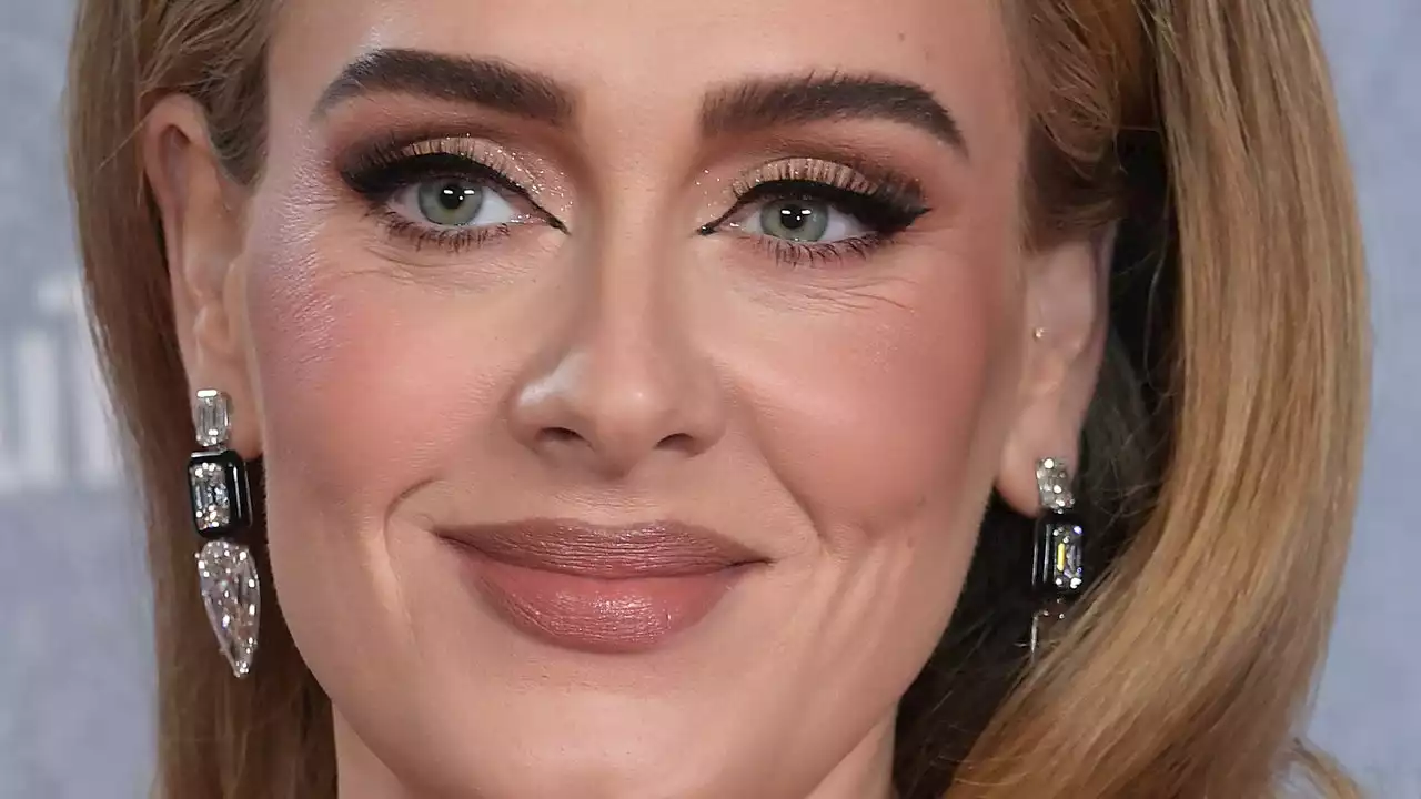 You Look Like A Movie: 14 Of Adele’s Best Beauty Looks