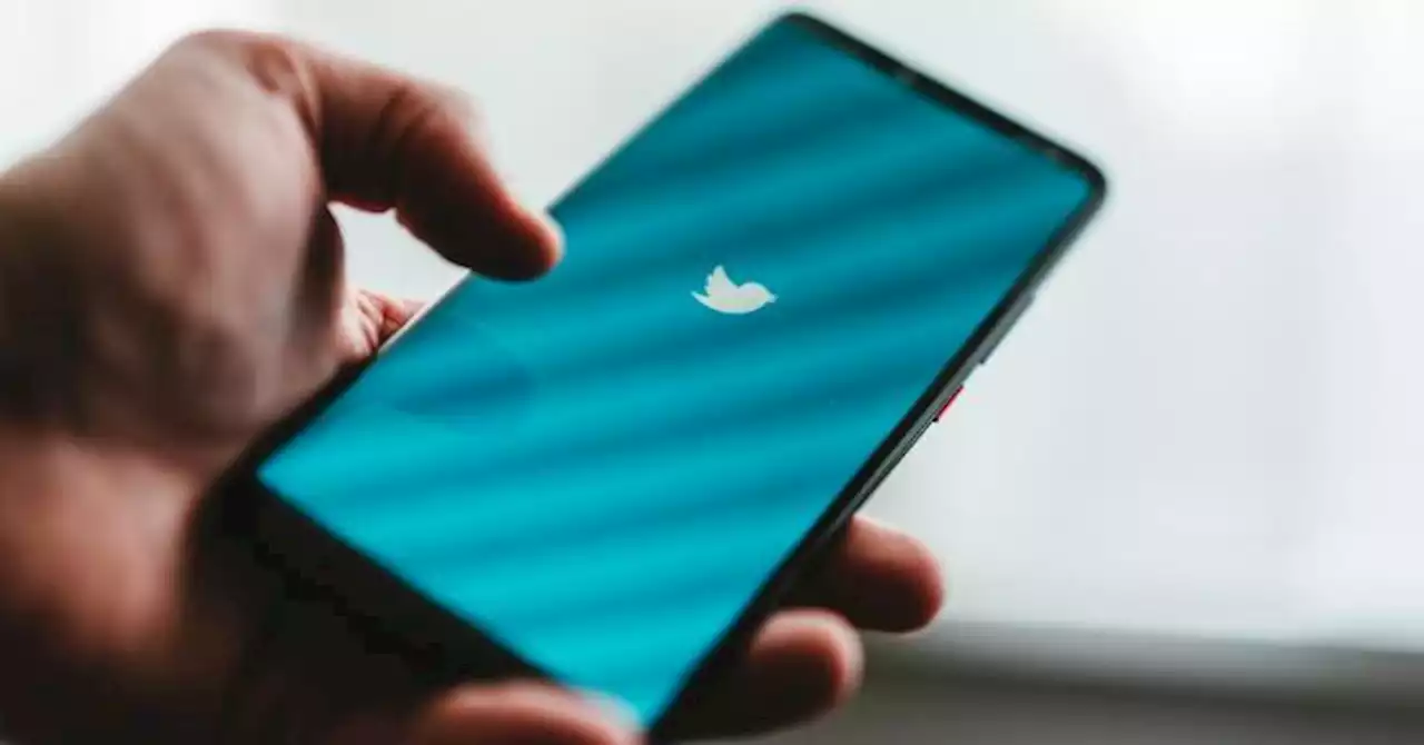 Twitter Blue ya permite subir vídeos de hasta dos horas, y puede ser un problema