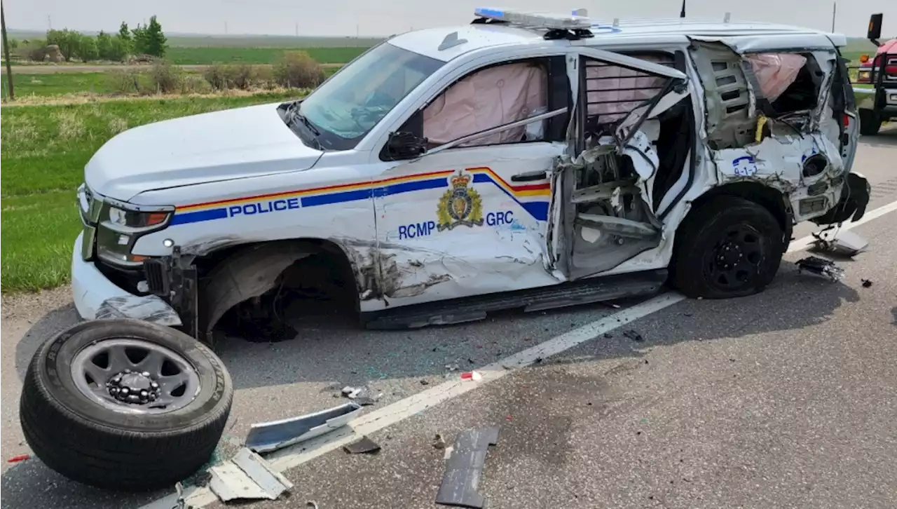 Alberta RCMP officer injured while conducting traffic stop