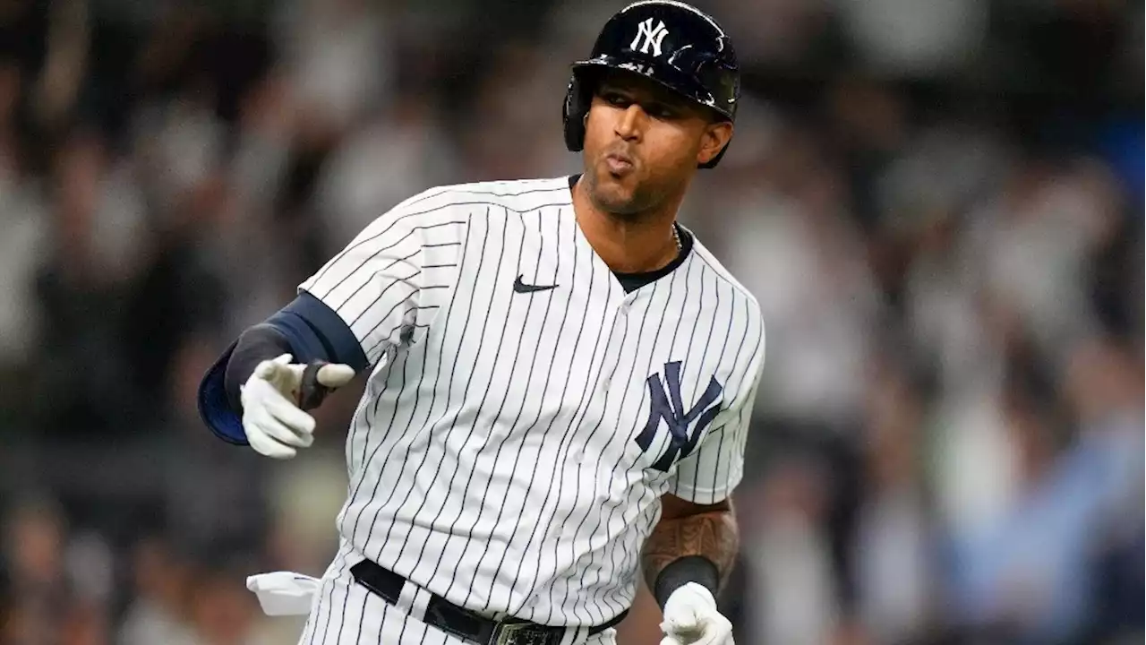 New York Yankees cut struggling OF Aaron Hicks