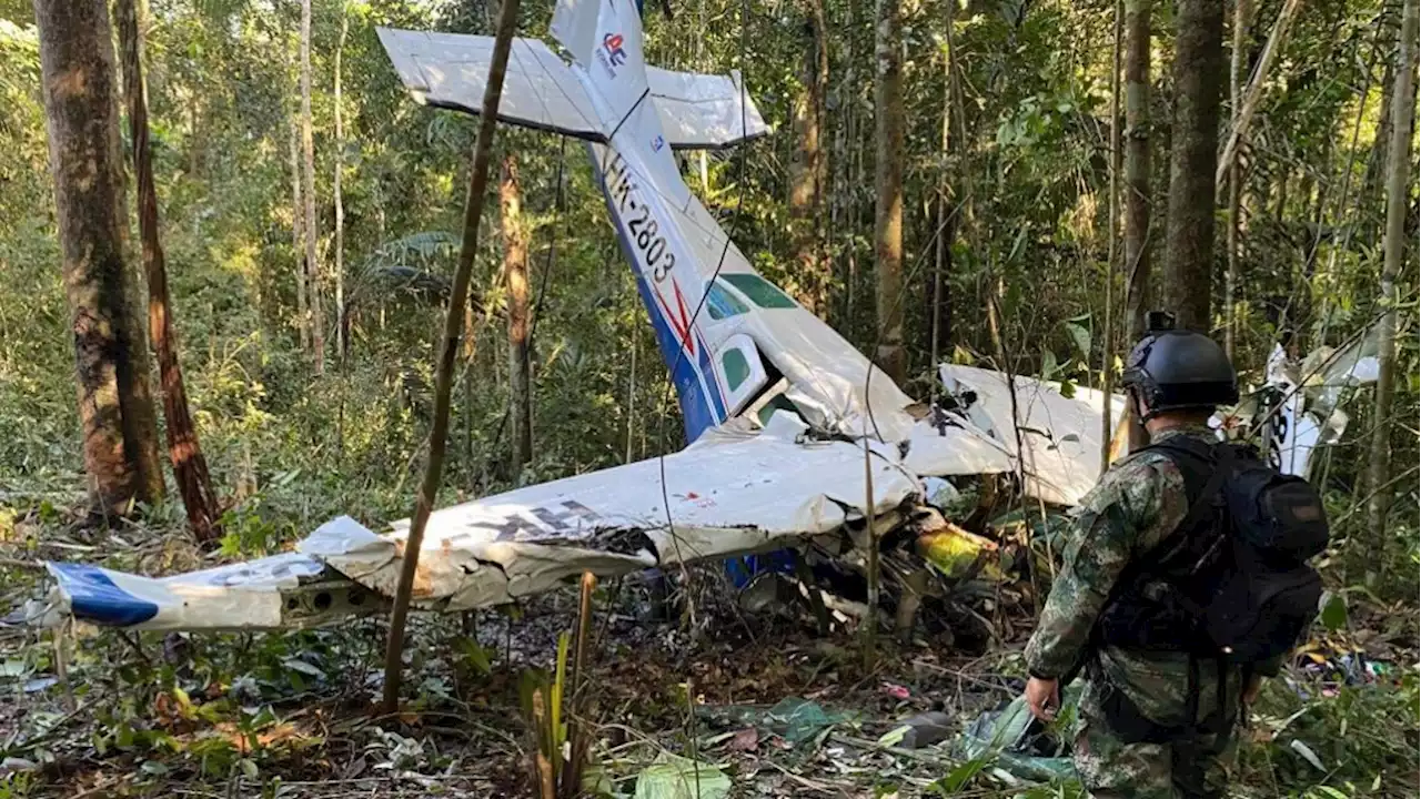 Search for 4 kids missing after deadly Amazon plane crash leaves Colombia on edge