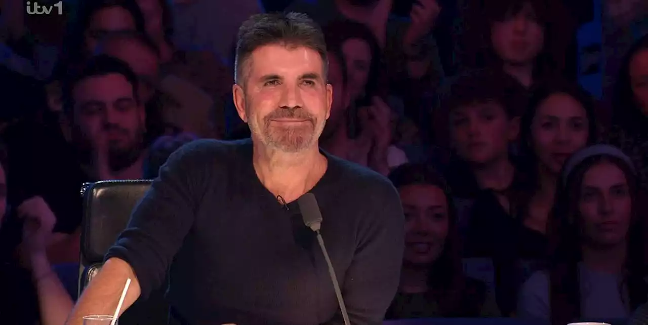 Simon Cowell makes joke about his own face on Britain's Got Talent