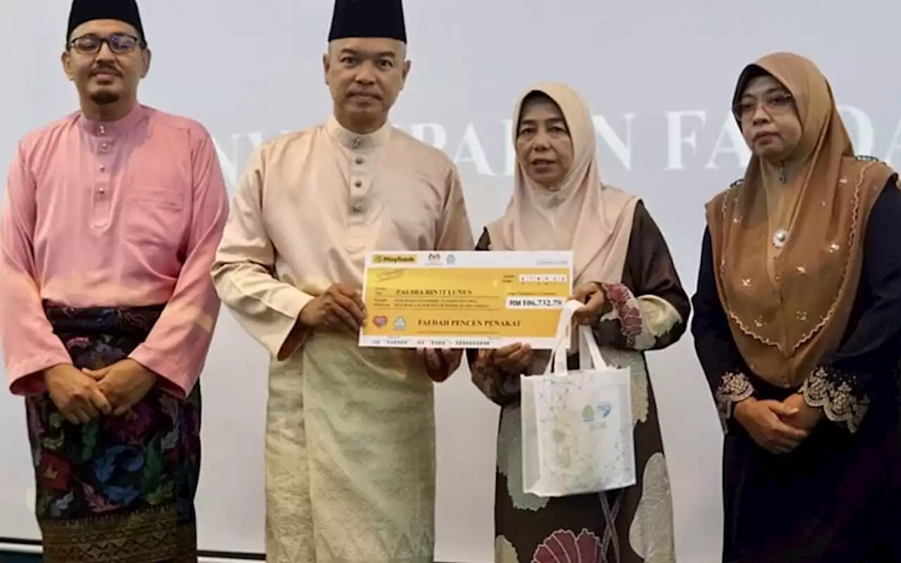 Single mum gets RM106,000 from Socso 21 years after hubby’s death