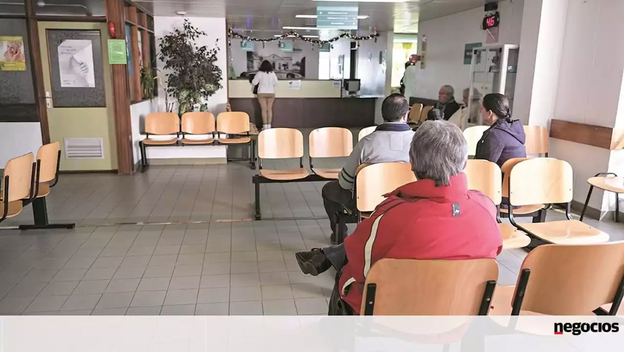 Utentes, trabalhadores da saúde e sindicatos marcham hoje em defesa do SNS