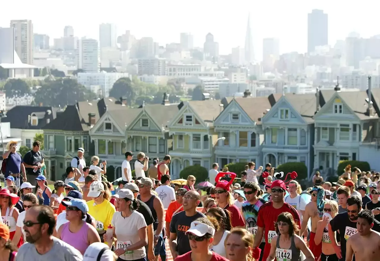 Bay to Breakers: Early BART trains, road closures planned for Sunday race