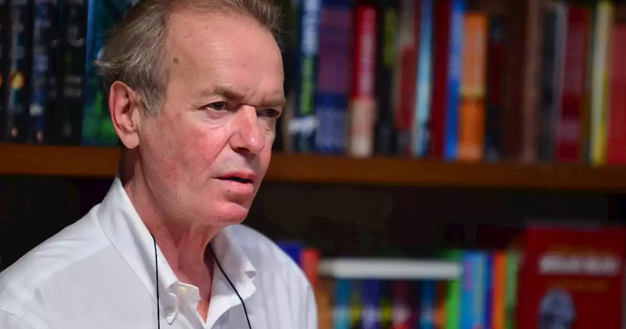 Money Author Martin Amis Dies at 73