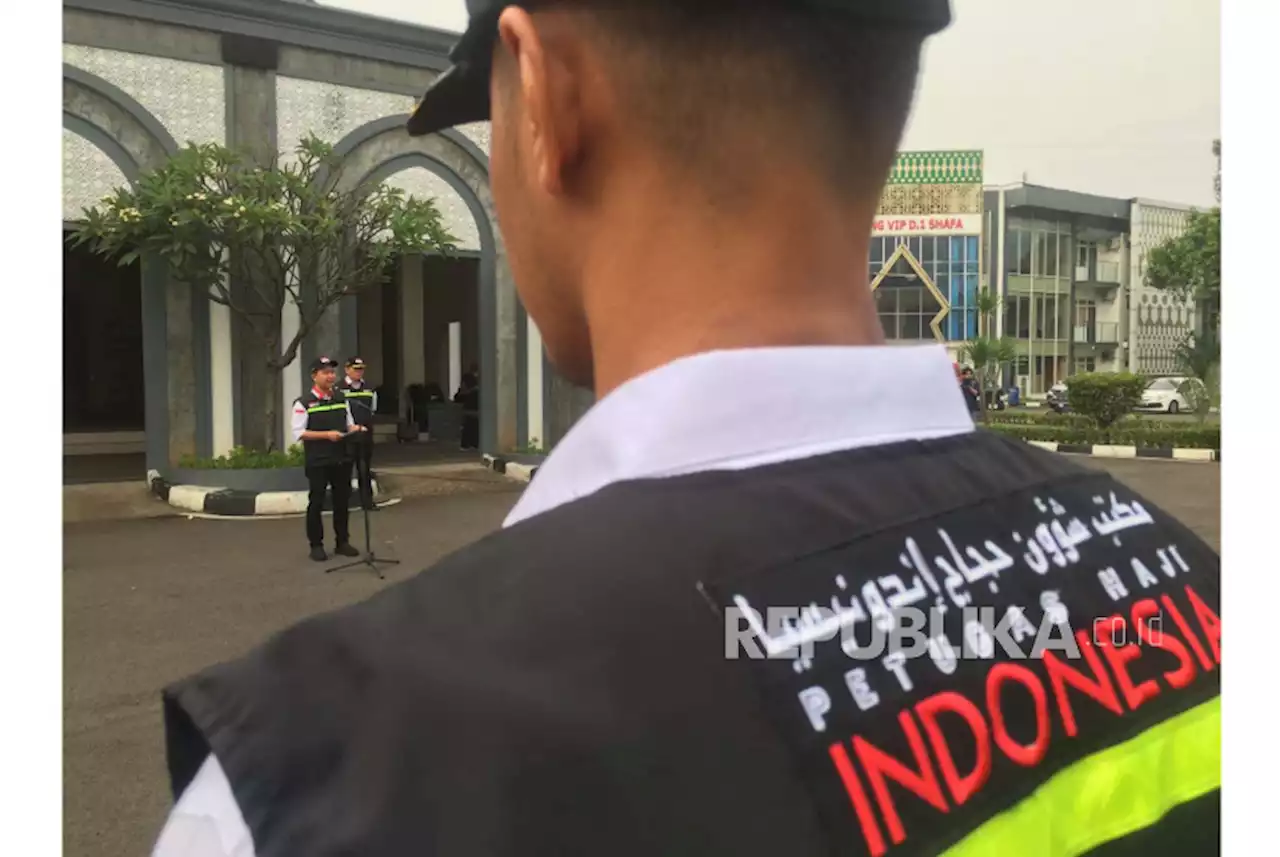 Pelepasan Petugas Penyelenggara Ibadah Haji Araba Saudi |Republika Online