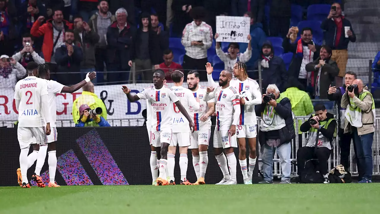 OL: Cherki promet d'aider Lacazette à battre Mbappé pour le titre de meilleur buteur