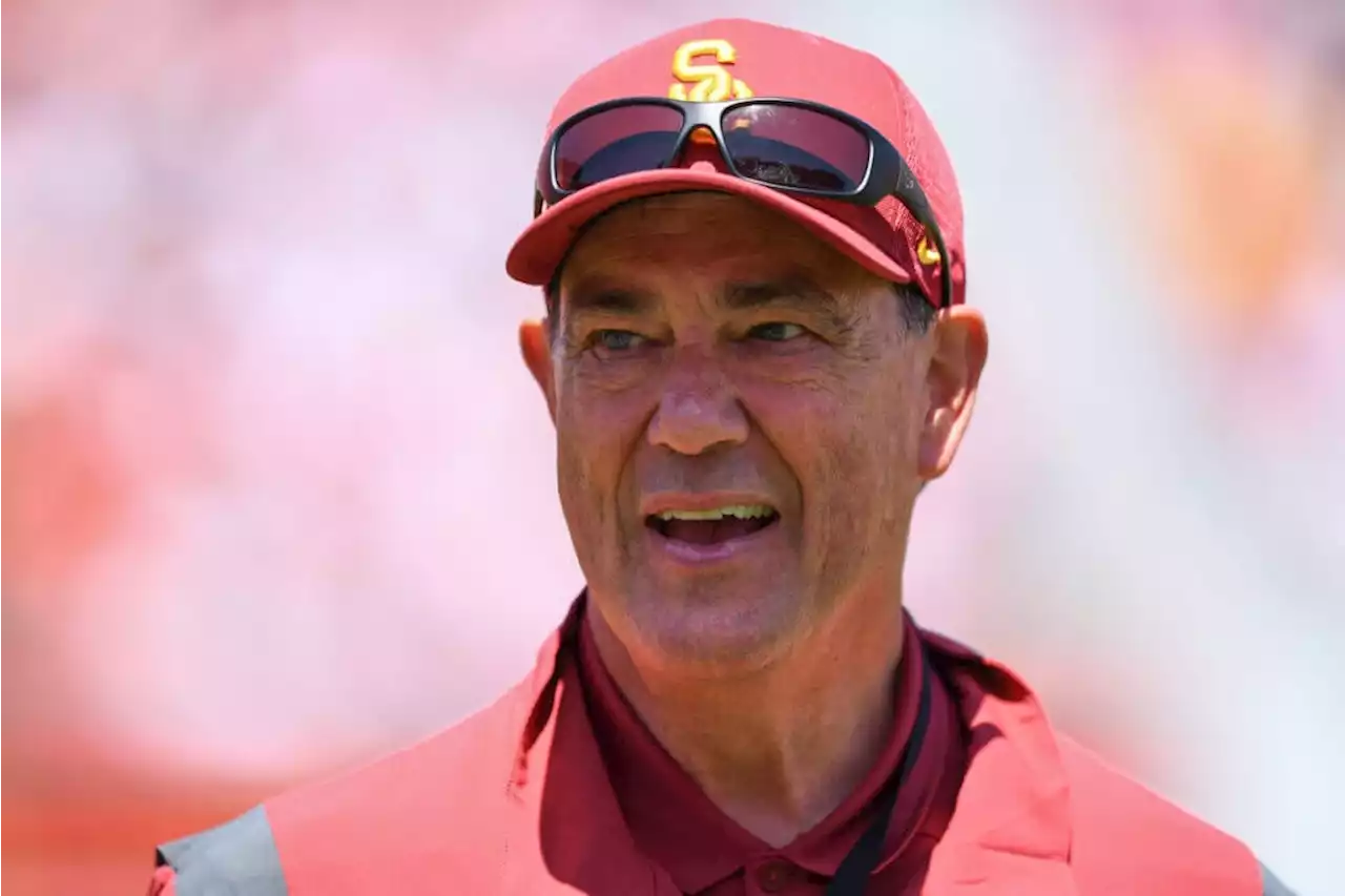 USC AD Mike Bohn resigns