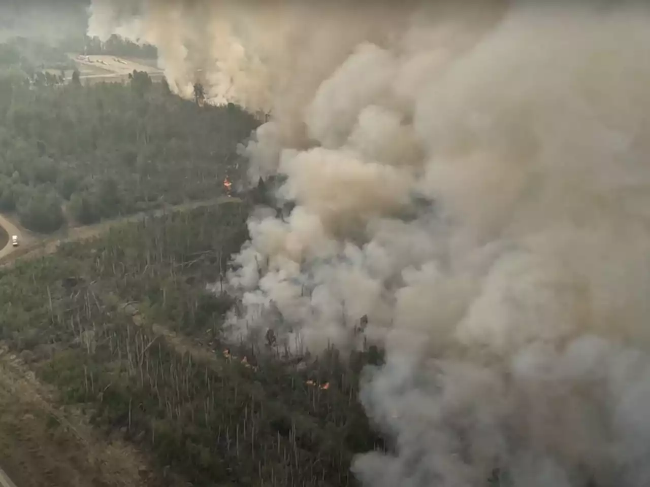 Spring weather to return, but lightning risk sparks new wildfire concern in B.C.