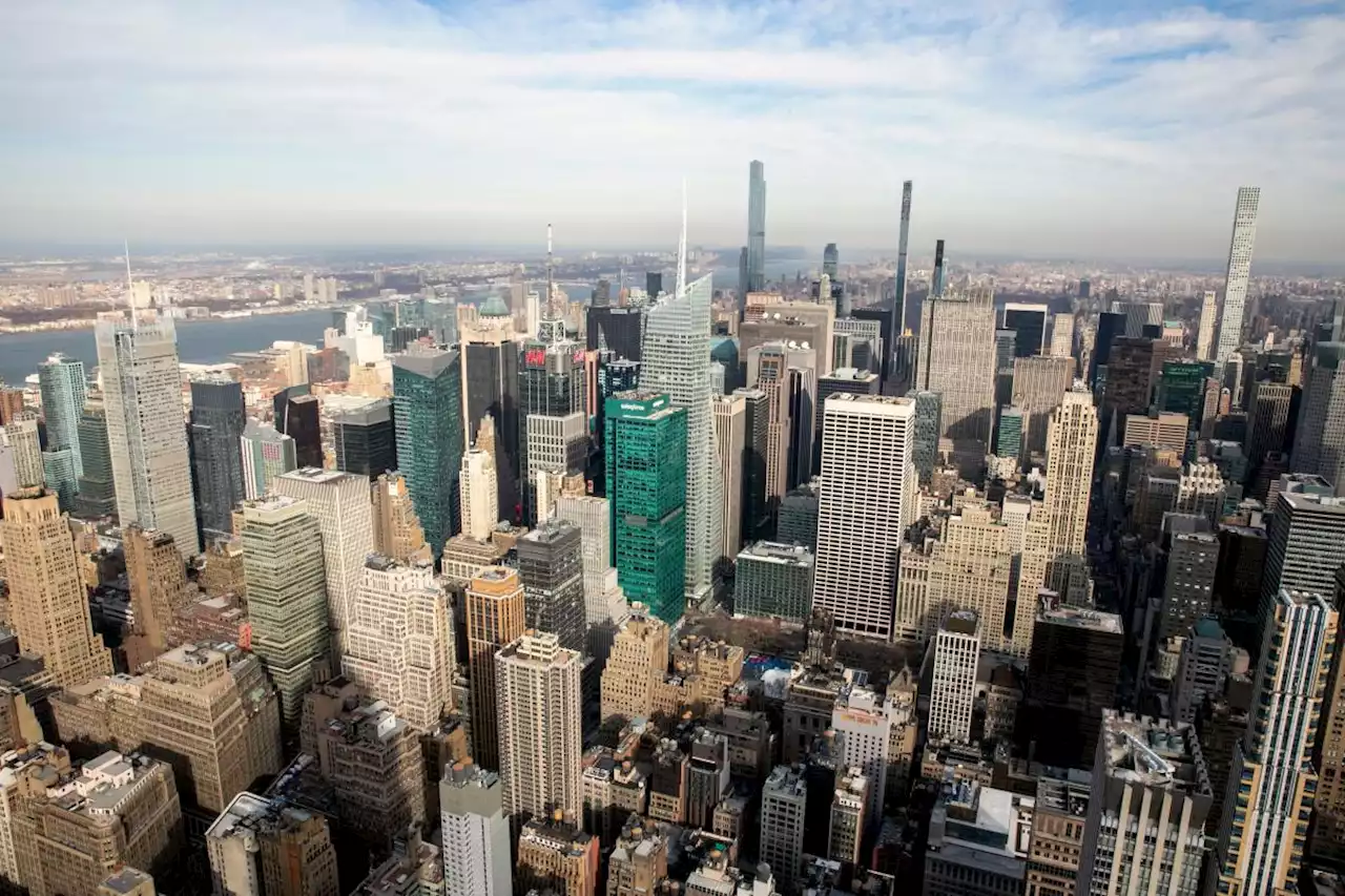 New York City is sinking, study says: Huge buildings, rising seas contribute to subsidence