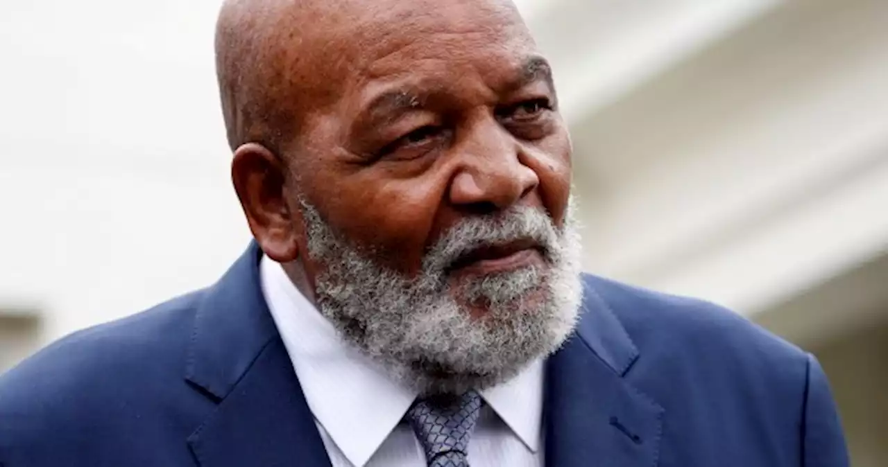 Jim Brown, legendary NFL running back, dead at 87