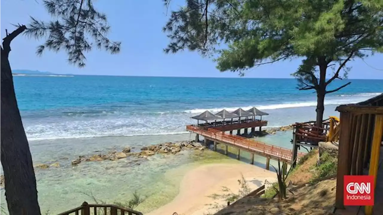 Tebing Indah dan Pantai Elok Lampuuk yang Merawat Luka-luka Tsunami