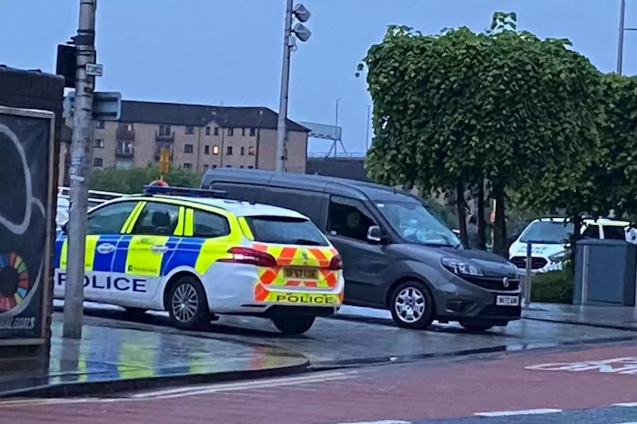 999 crews descend on Glasgow bridge after man found injured