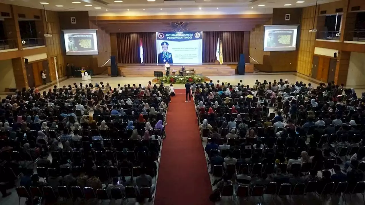 Bangkit dan Berdayakan Anak-anak Muda dengan Pendidikan Berkualitas