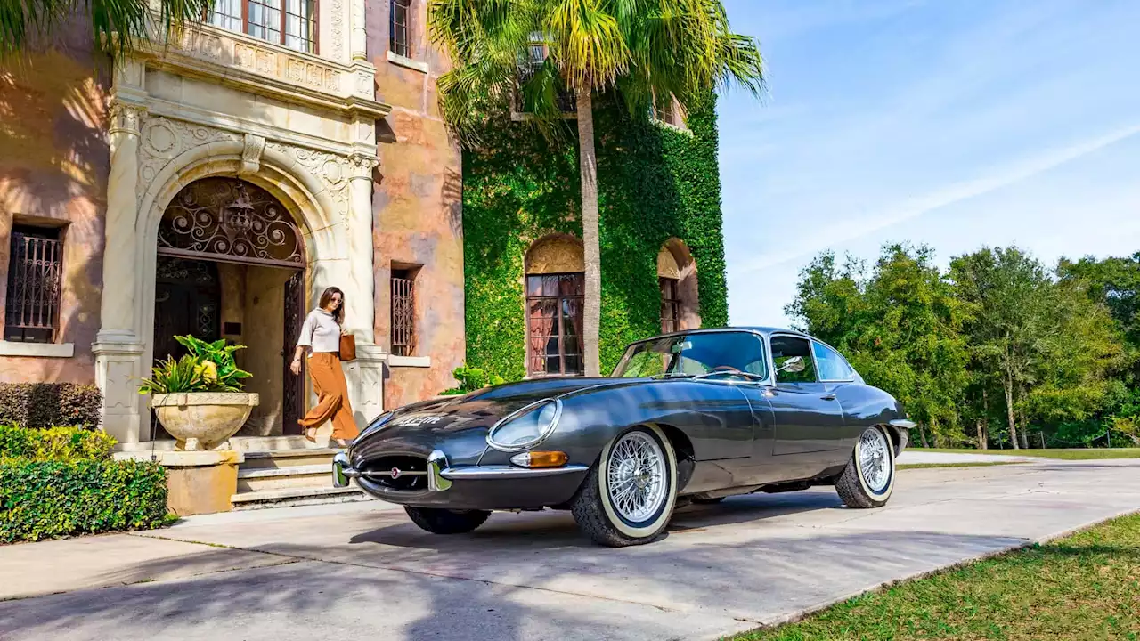 E.C.D.’s Jaguar E-Type Packs 450 HP And Uses Tesla Batteries