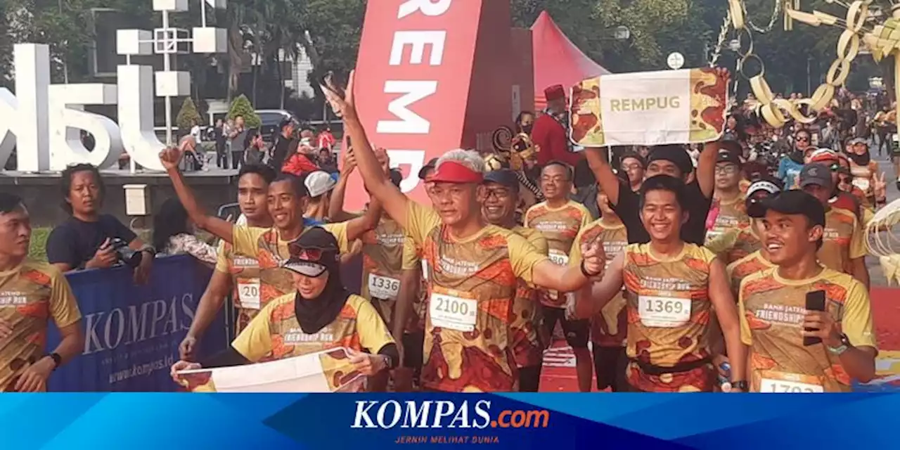 Friendship Run Jakarta, Senyum Ganjar dan Agus Prayogo Saat Lintasi Garis Finis