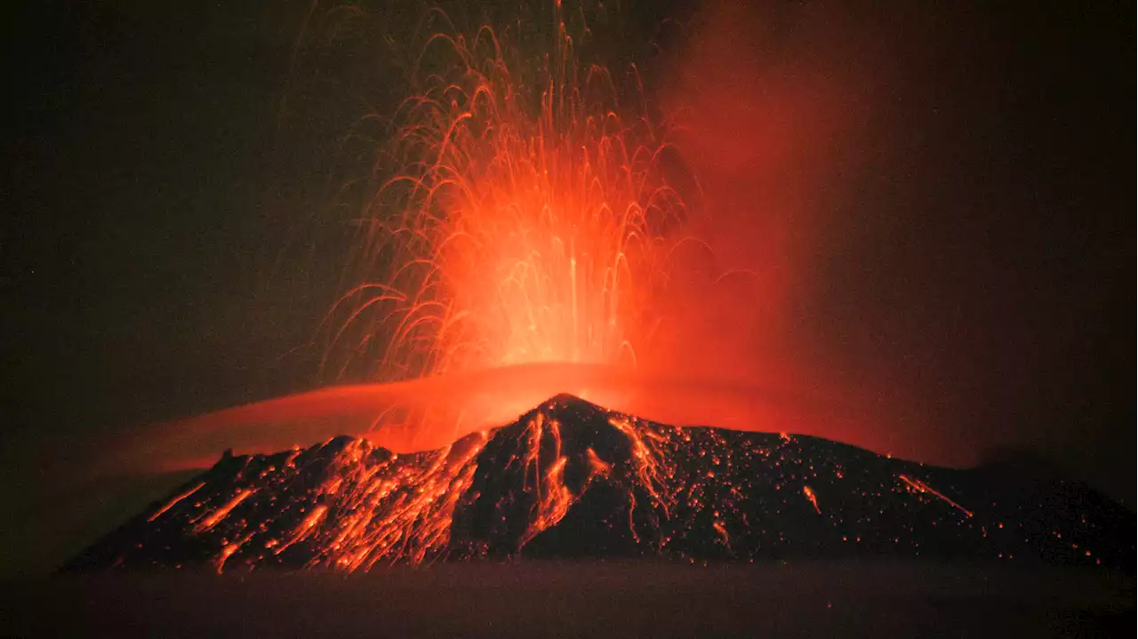 À Mexico, les images impressionnantes de l’éruption du Popocatépetl