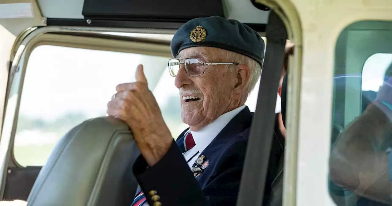 RAF bomber command veteran, 97, takes to the skies for one last time