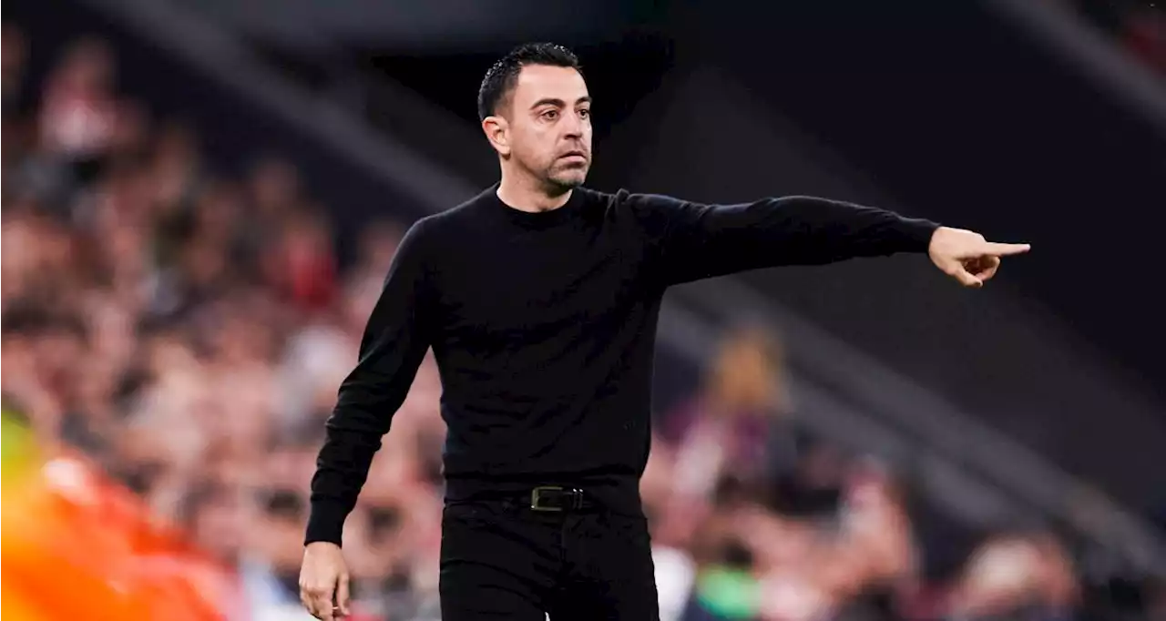 Barça : Xavi vise deux coups XXL au poste de latéral droit