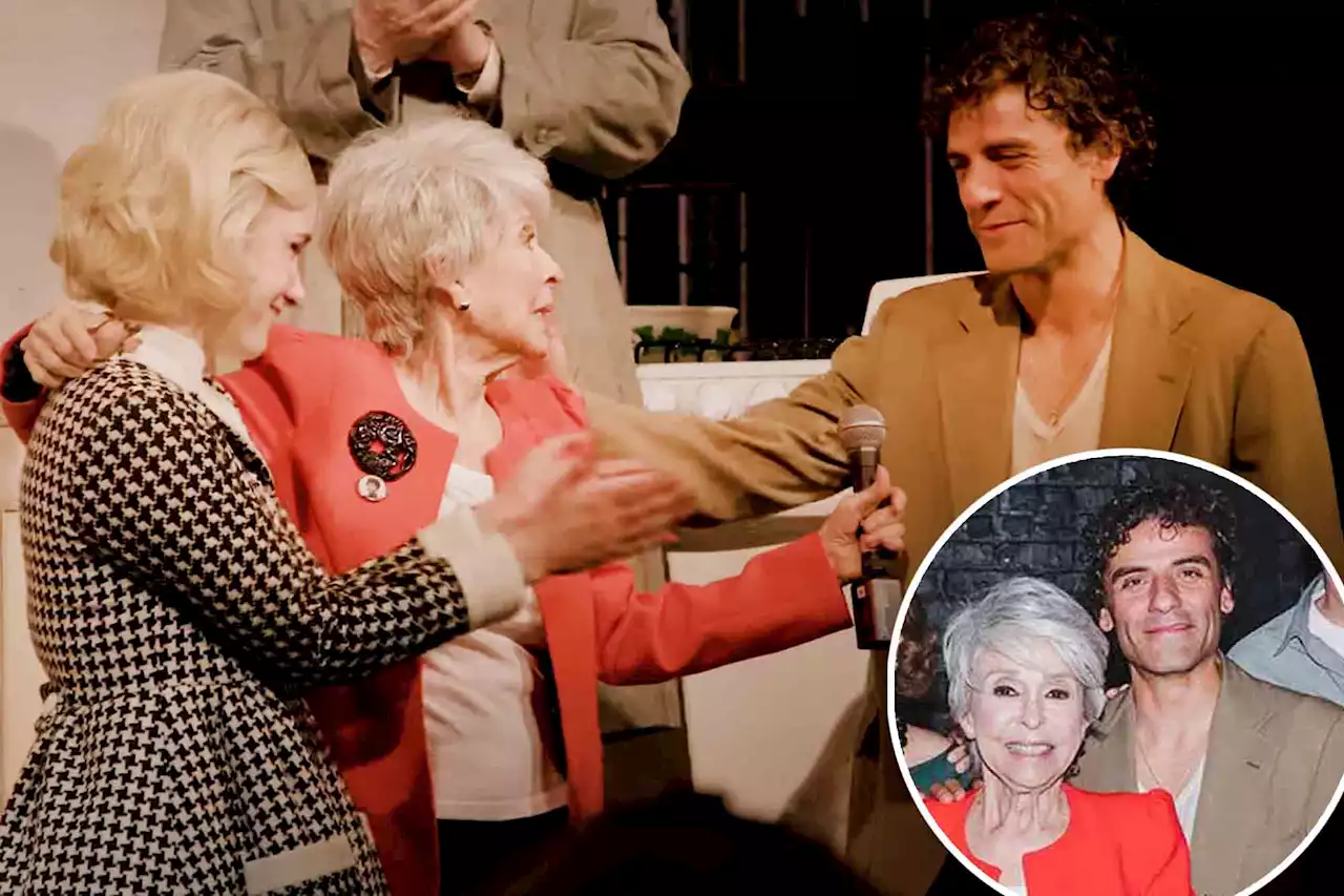 Rita Moreno, 91, playfully hits on younger Broadway hunk Oscar Isaac