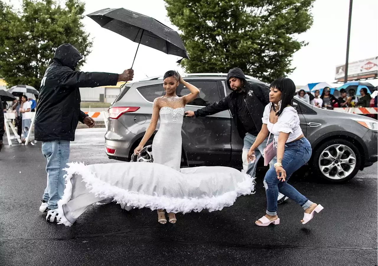 Harrisburg High School prom: See 53 photos from Saturday’s event : Part 1