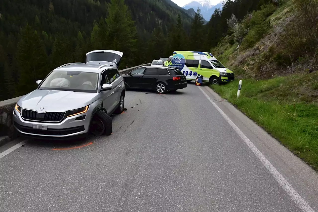 Bergün GR: Seitlich-frontale Kollision fordert einen Verletzten