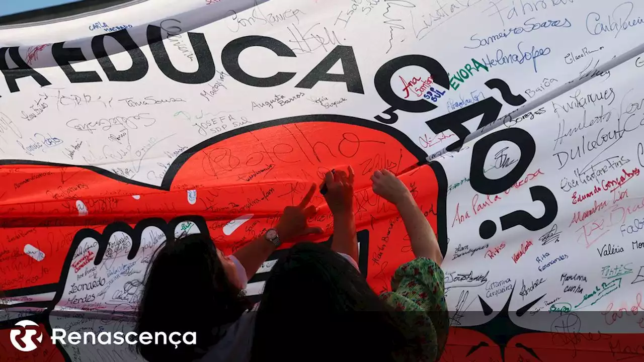 Federação Nacional da Educação anuncia greve nacional para 06 de junho - Renascença