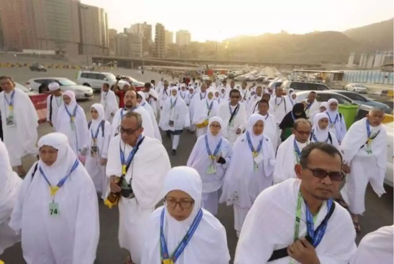 Jamaah Haji Malaysia Mulai Berangkat ke Makkah Hari Ini |Republika Online