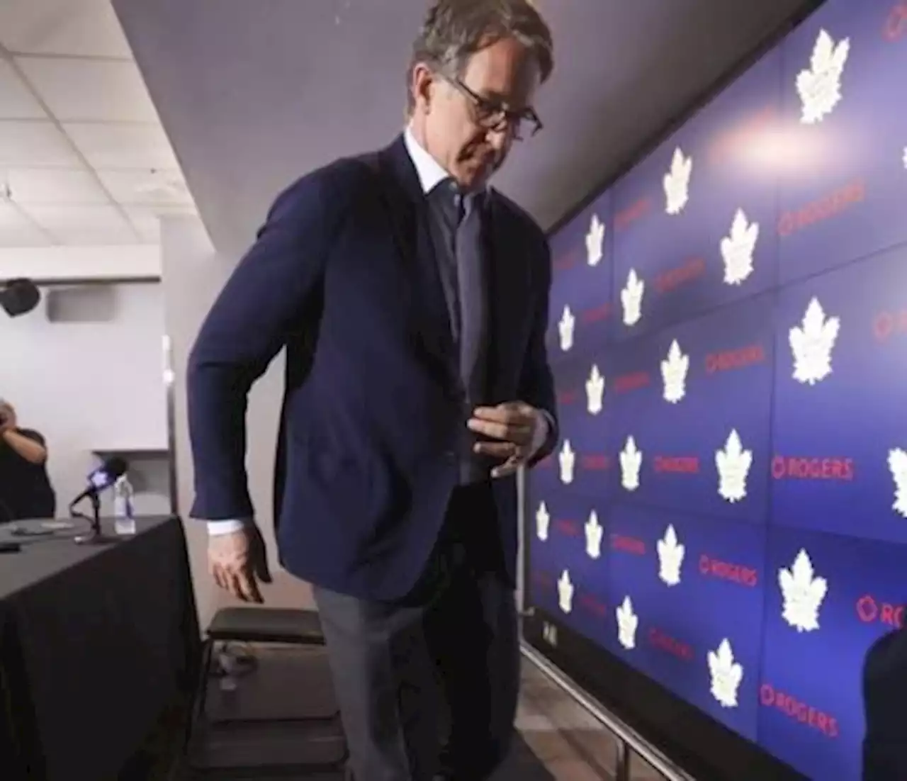 Shanahan on hot seat as Maple Leafs president seeks to finally get it right