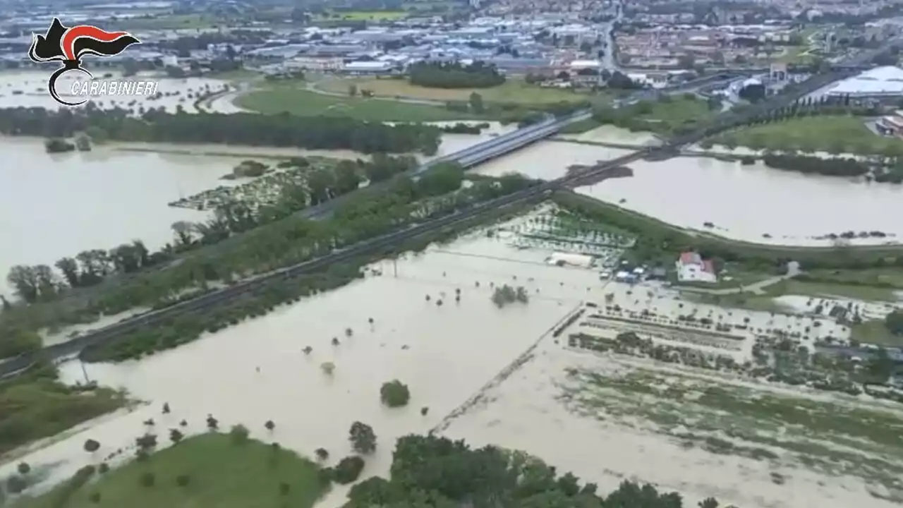 Dall'alluvione all'emergenza frutta: 'Un quinto in meno in tutta Italia'