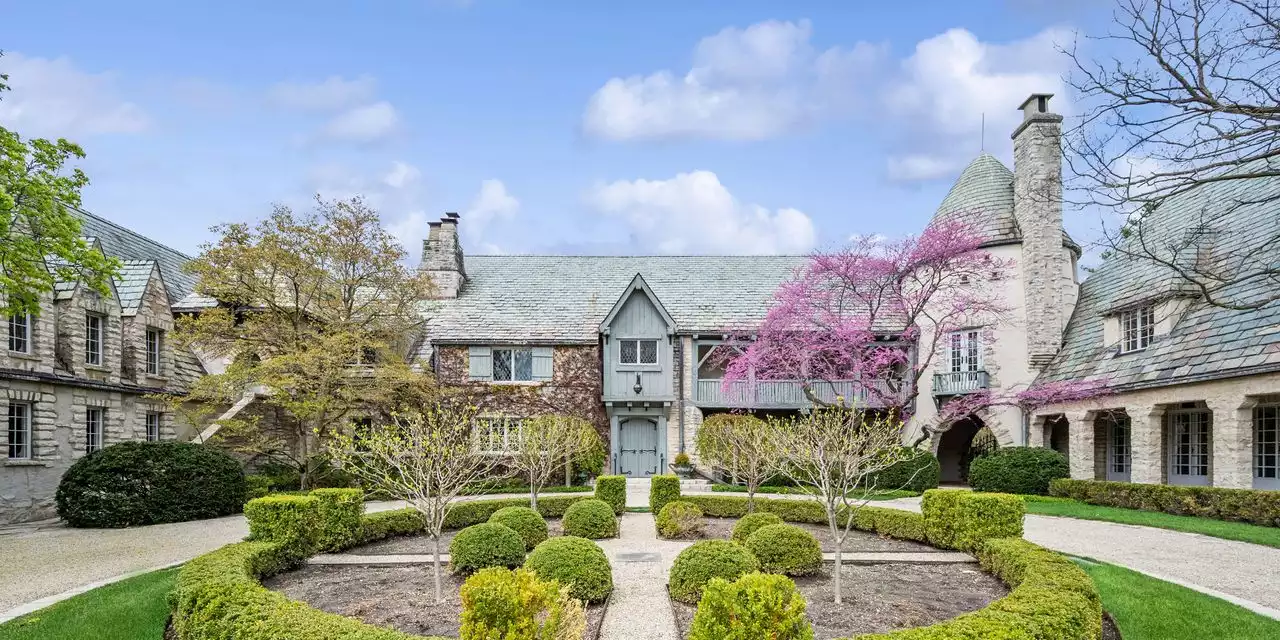 WSJ News Exclusive | Chicago-Area Home of Late McDonald’s Chairman Asks $5.75 Million