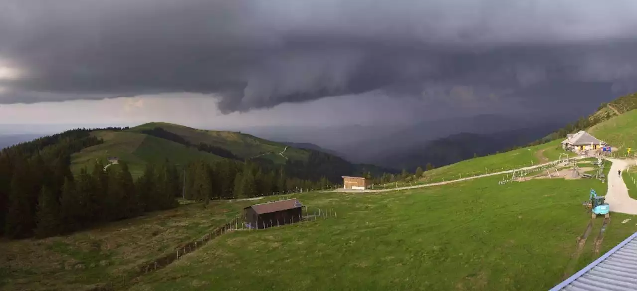 Wetter Schweiz: Gewitterzellen bilden sich