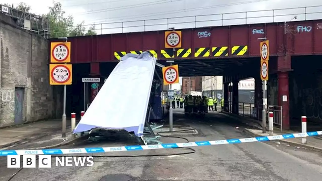 Child among injured after Glasgow bus roof torn off in crash