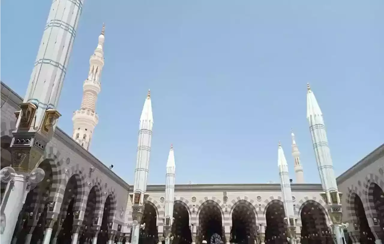 Kloter I Jemaah Haji Disambut Suhu Panas di Madinah