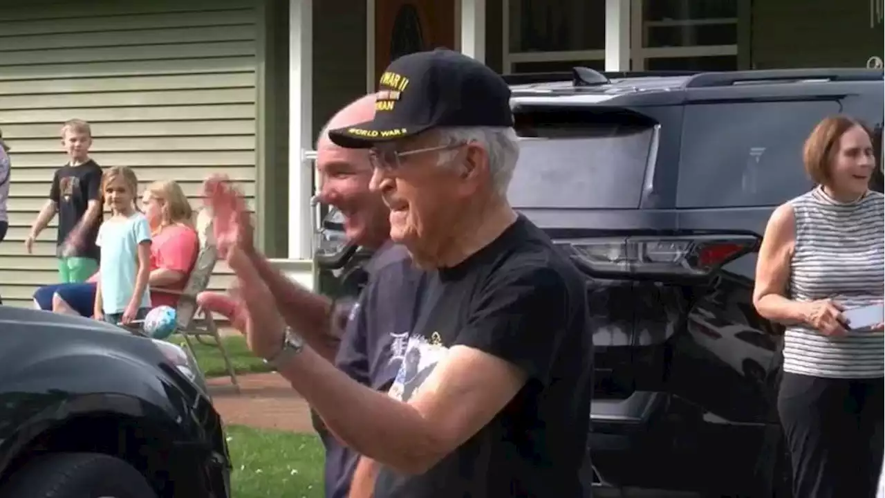 Motorcycle brigade escorts 102-year-old WWII veteran to birthday party