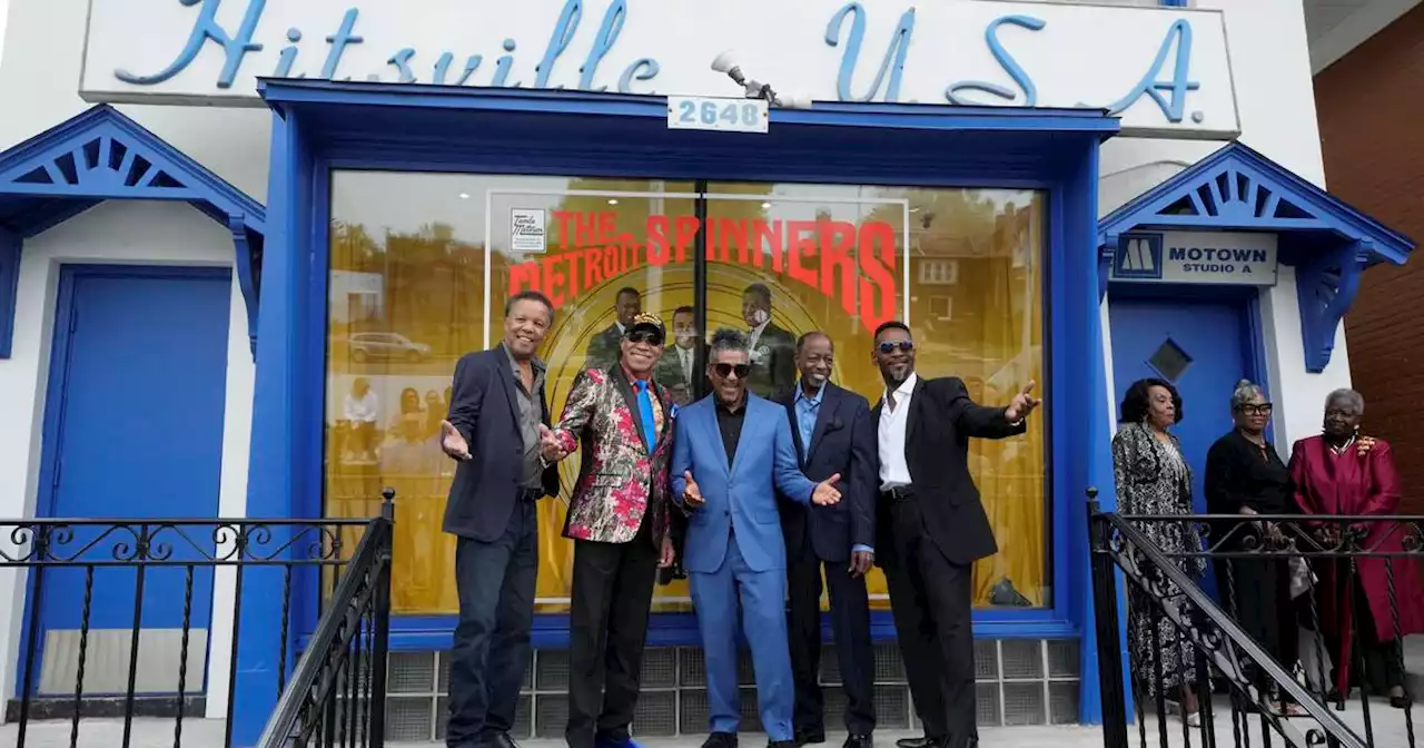 The Spinners donate performance outfits to Motown Museum in Detroit