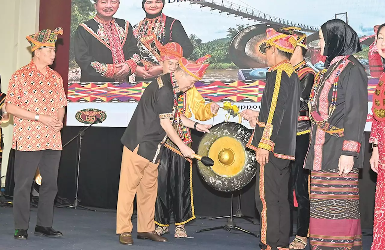 Persatuan perlu terus bangun, martabat budaya etnik: Hajiji