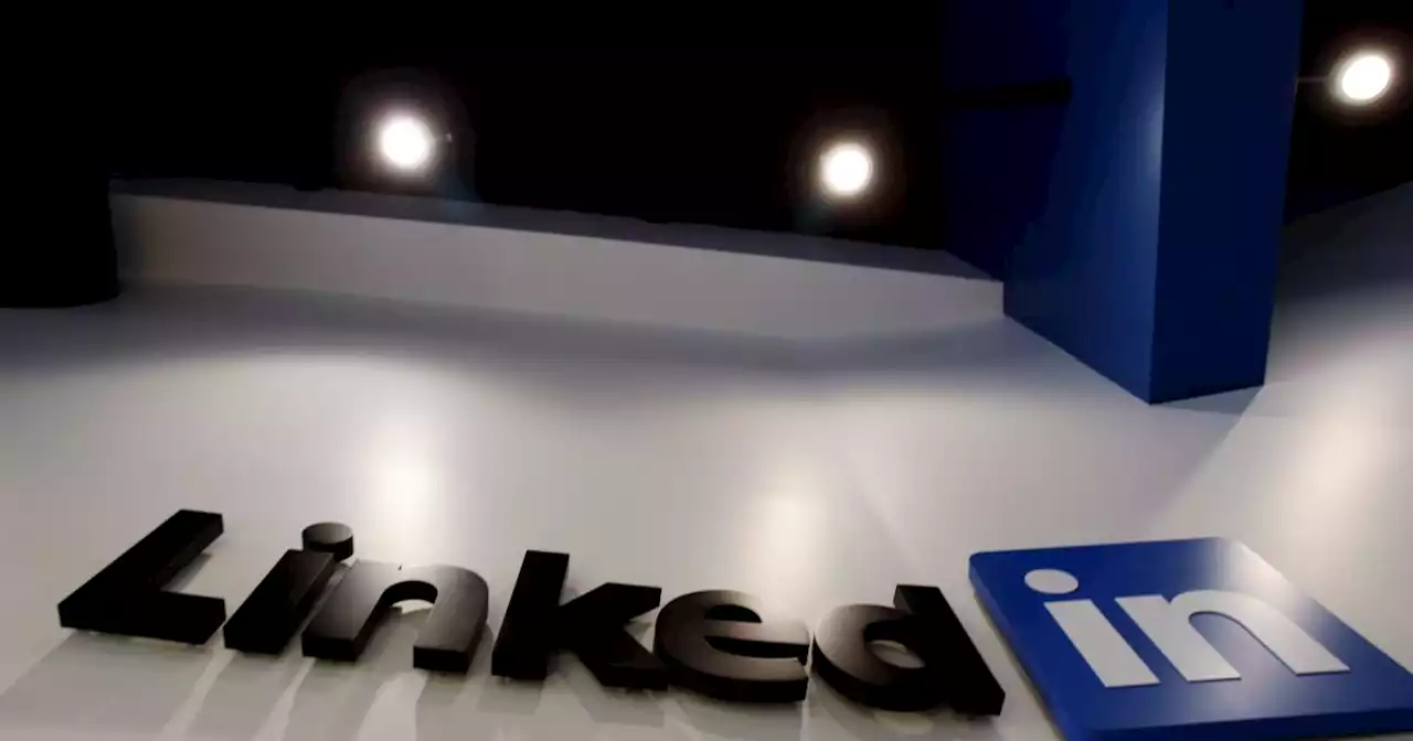 LinkedIn starts rolling out new verification and anti-scam features | Engadget