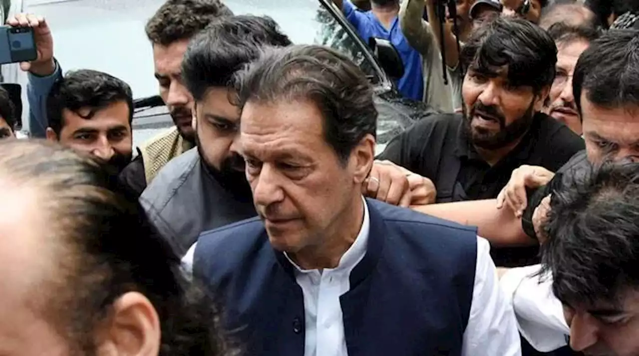 عمران خان نے 23 مئی کو نیب پیشی کے موقع پر اپنی گرفتاری کا امکان ظاہر کر دیا