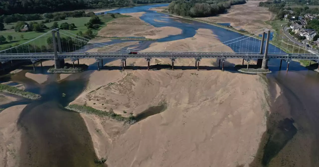 Canicules, pénuries d'eau, inondations: comment la France va s'adapter à un réchauffement de 4°C en 2100?