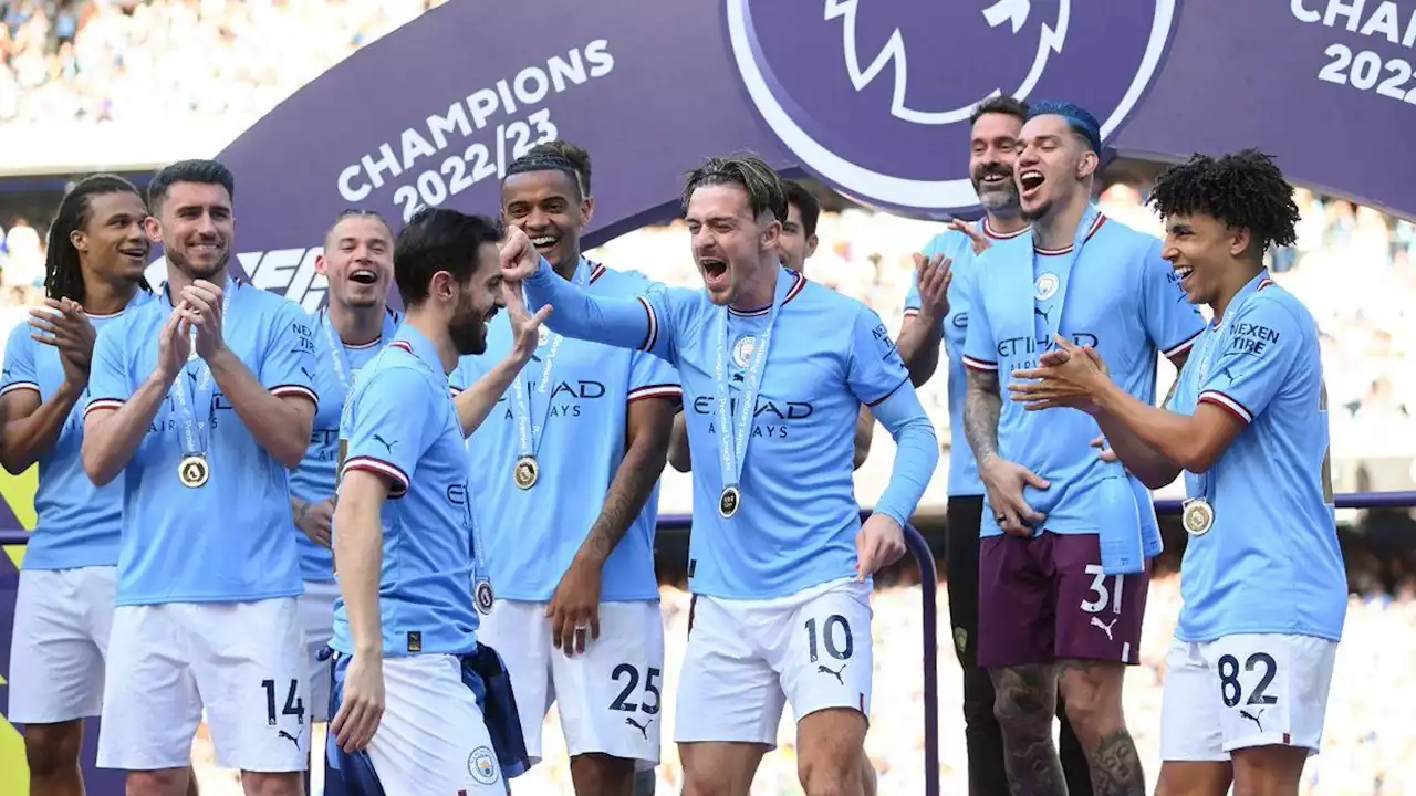 Bernardo Silva na festa do título inglês: «Agora queremos muito ganhar a Champions»