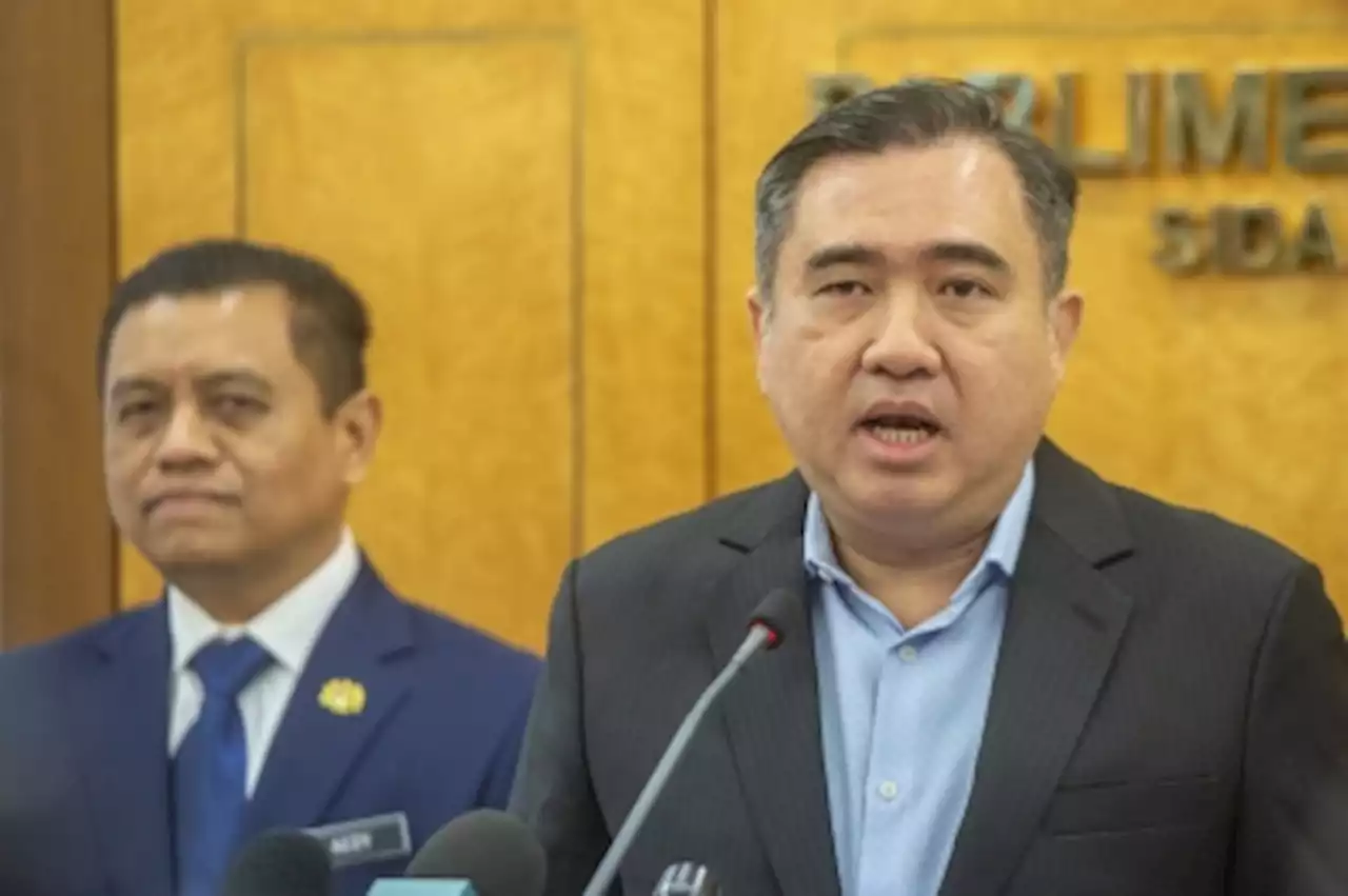 Anthony Loke: Govt urges more airlines to use sustainable aviation fuel