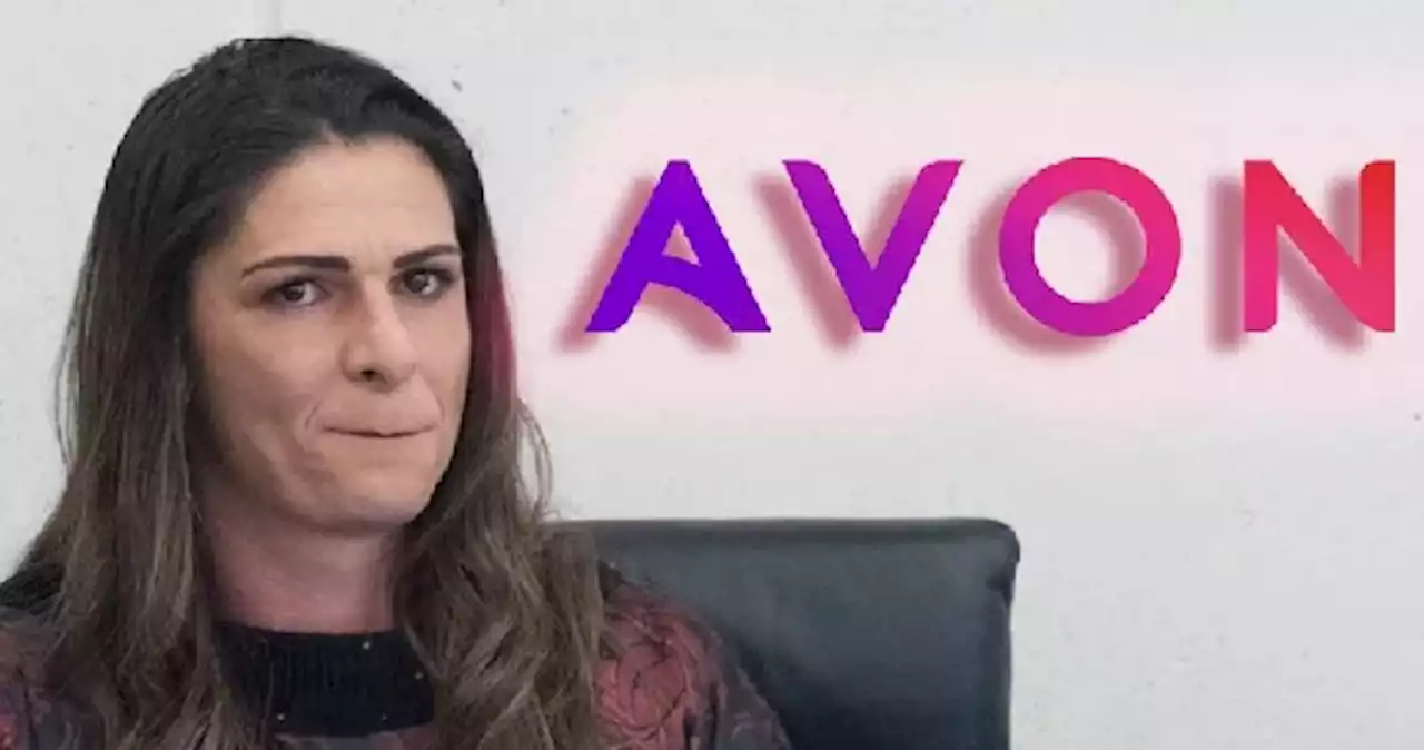 Avon lanza indirecta a Ana Guevara tras no apoyara nadadoras mexicanas