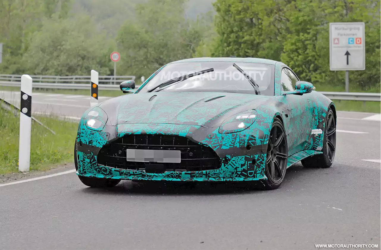 2024 Aston Martin Vantage spy shots