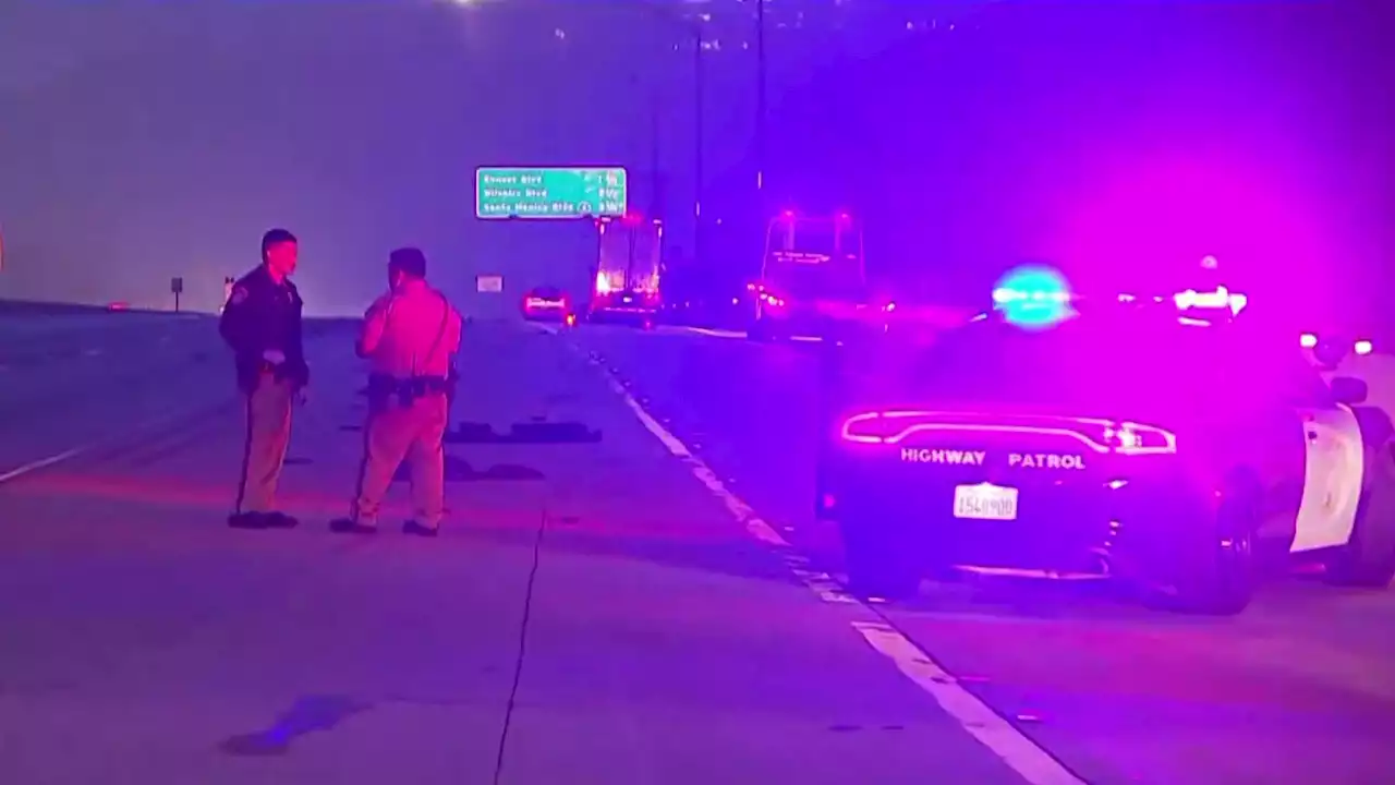 Deadly Crash Blocks Early Morning Traffic on the 405 Freeway