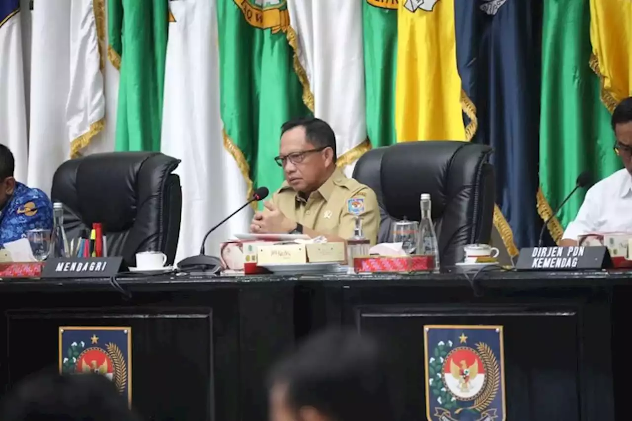 Mendagri Minta Kepala Daerah Perhatikan Kenaikan Harga Komoditas Pangan