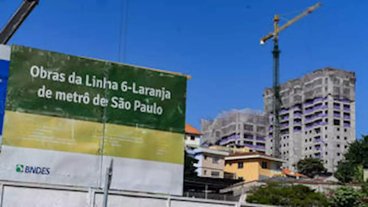 Casas abaixo, prédios de pé: expansão do metrô em SP encarece aluguéis e acelera verticalização