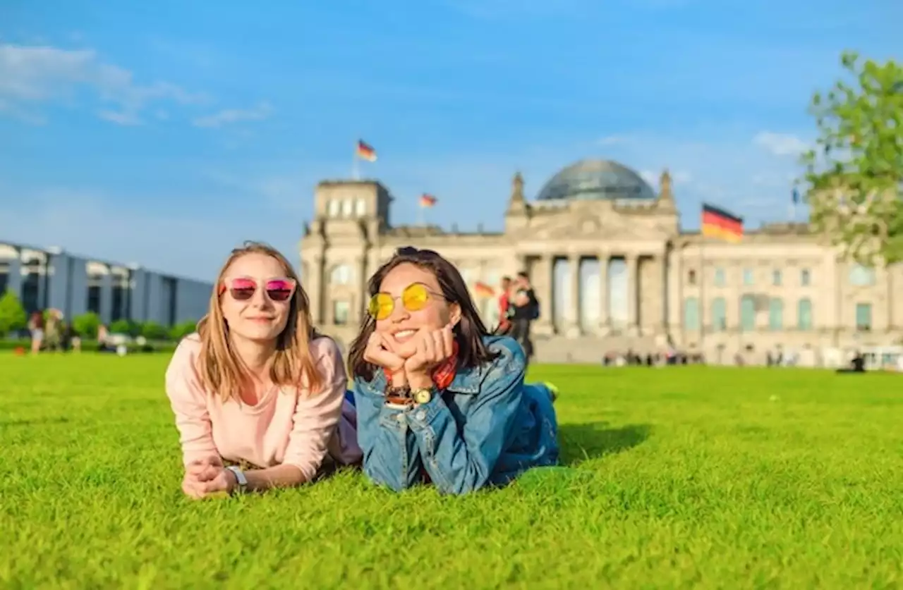 Sommer-Feeling 2023 in Deutschland / Berlin beliebtestes Reiseziel bei ausländischen Gästen