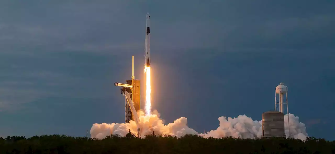 Axiom Mission 2: SpaceX Falcon 9 Launches Four Private Astronauts Toward Space Station